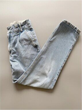 Dynamite High-Waisted Claudia Distressed 90s Style Jeans - Size 24